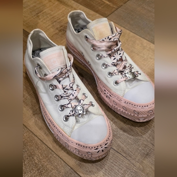 Converse Shoes - Mikey Cyrus X Converse Colab AMAZING Pink Paisley